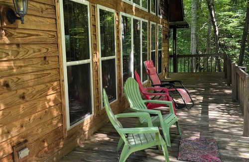 Hartford Cabin | Hartford Hideaway! Soothing cabin in the Smokies.
