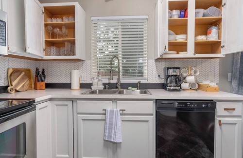 Coeur d'Alene House | Hayden Downtown, Near Triple Play, Comfort, Convenient