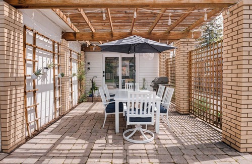 Indianapolis House | Hayden House - Central Indy 1940s Gem - Great Location & Elevated Furnishings