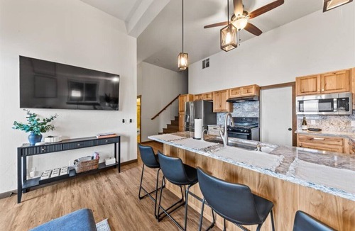 Hayden View Estates House | Hayden Lake 2BR Waterfront, Dock, Kayaks
