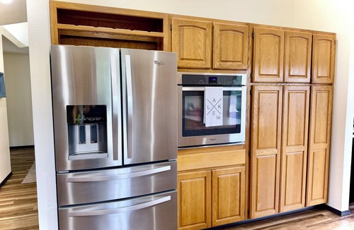 Clarksville House | Hayven House, a Tranquil Lake Retreat