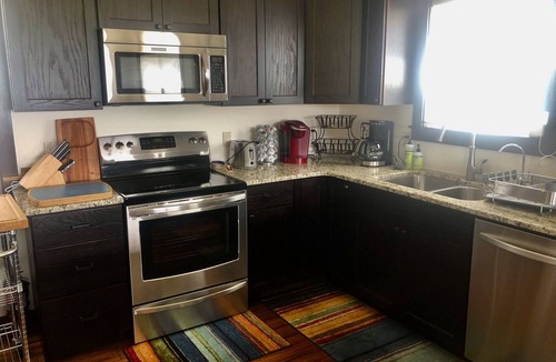 Emigrant House | Heart of Paradise Valley