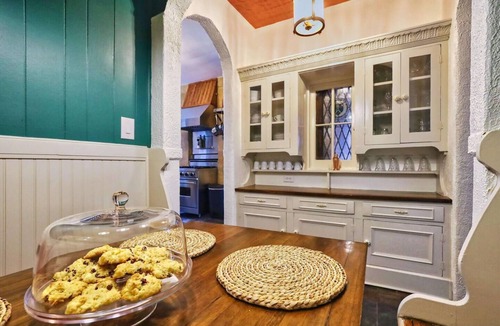 East Memphis House | Heated Pool-Historic Tudor Home-Crestmere Estate