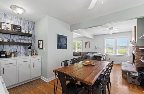 New Buffalo House | HEATED POOL OPEN. Blue Heron Private Retreat in heart of New Buffalo