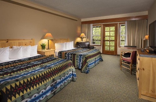 Vancouver Hotel | Heathman Lodge