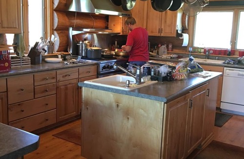 West Yellowstone House | Hebgen Paradise Lodge