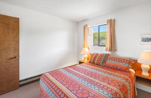 Moclips House | Hi-Tide Resort Dogs OK Sleeps 6 Unit 16