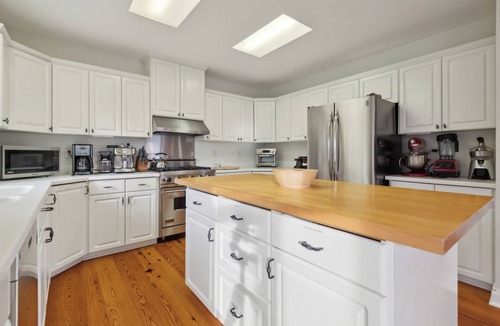 Greenbank House | High bank waterfront estate on Whidbey Island