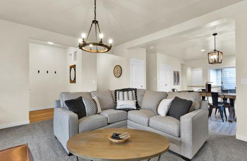 Meridian House | Highland Haven by Settler's Park