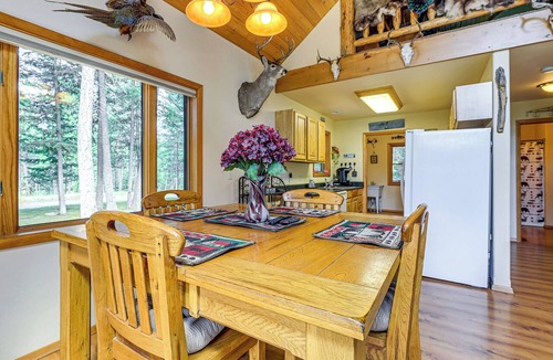 Libby Cabin | Hike & Expore! Montana Cabin Hideaway
