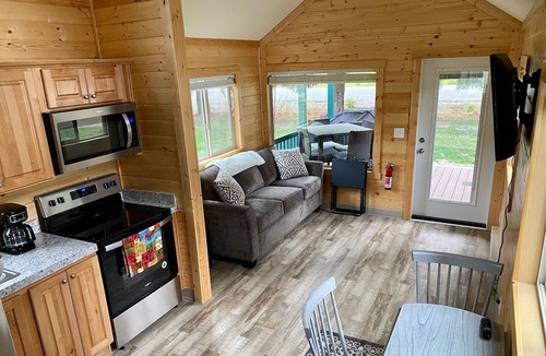 Leavenworth Cabin | Hikers Hideaway