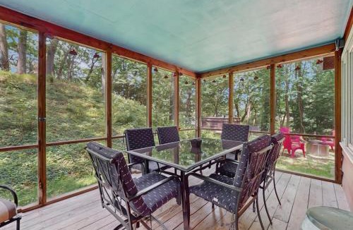Michiana House | Hillside Cottage
