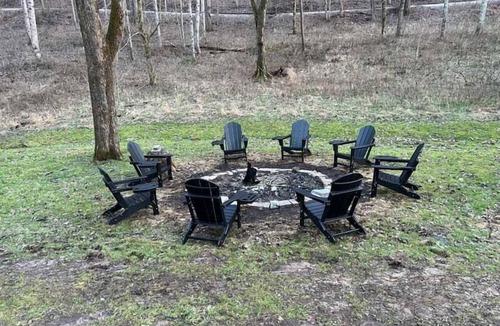 Lancaster Ski Chalet | Hilltop Hideaway at Center Hill Lake(Trailer Parking)