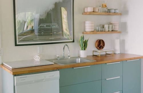 East Hope House | Hilltop Retreat w/Lake & Mountain Views