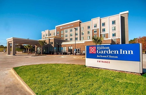 Clinton Hotel | Hilton Garden Inn Jackson/Clinton