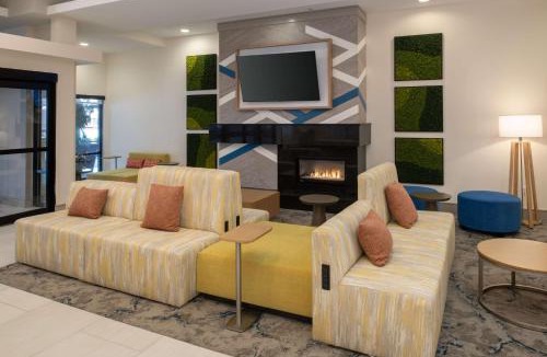 New Tacoma Hotel | Hilton Garden Inn Tacoma Downtown