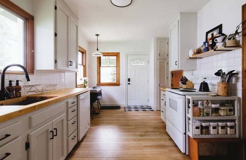 North End House | Historic 2-bedroom home in Tacoma - Quiet escape close to everything