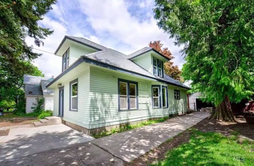 Moscow House | Historic Craftsman Home