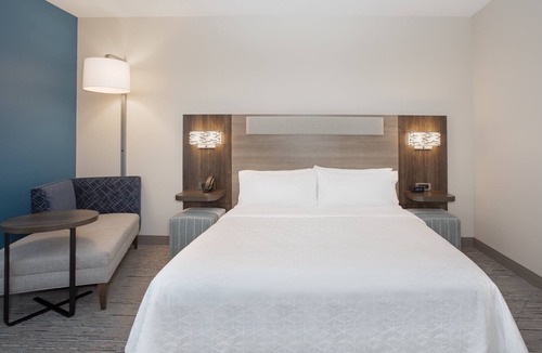 Burley Hotel | Holiday Inn Express and Suites Burley by IHG