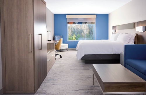 South Lake Union Hotel | Holiday Inn Express And Suites Seattle Downtown - Lake Union by IHG