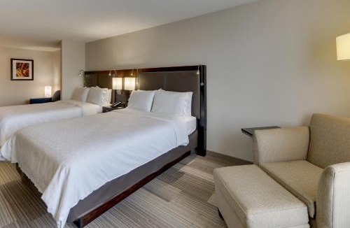 Kettering Hotel | Holiday Inn Express Hotel & Suites Dayton-Centerville by IHG