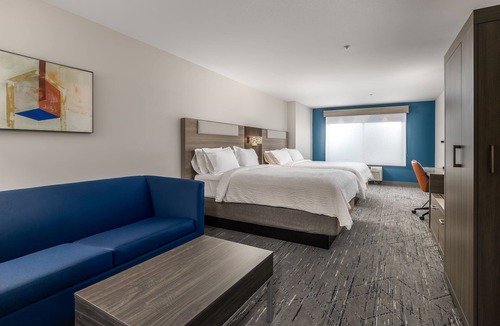 Vancouver Hotel | Holiday Inn Express Hotel & Suites Vancouver Mall by IHG