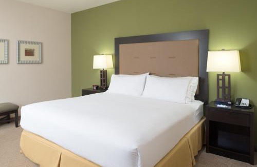 Sequim Hotel | Holiday Inn Express Hotel & Suites North Sequim by IHG