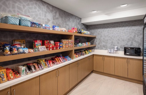 Nampa Hotel | Holiday Inn Express & Suites Nampa - Idaho Center by IHG