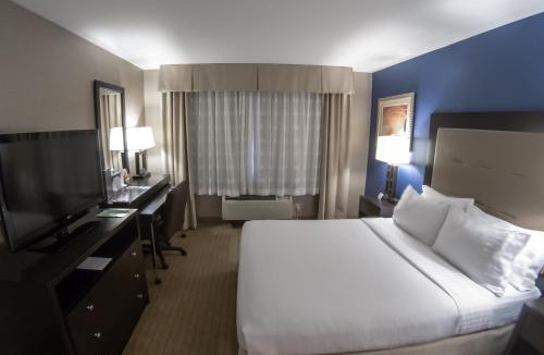 South Lake Union Hotel | Holiday Inn Express & Suites Seattle Downtown - Lake Union by IHG