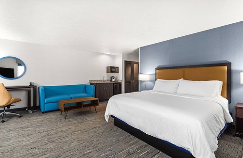 Wenatchee Hotel | Holiday Inn Express Wenatchee by IHG