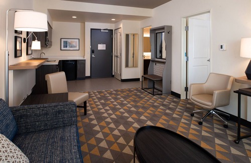 Idaho Falls Hotel | Holiday Inn & Suites Idaho Falls by IHG
