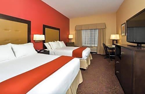 Pleasant Valley Hotel | Holiday Inn Express Vancouver North, an IHG Hotel