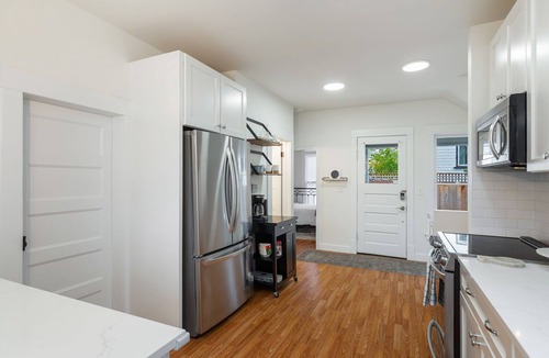 The Bowl of Edmonds House | Home & Carriage House Views Dogs Welcome BBQ