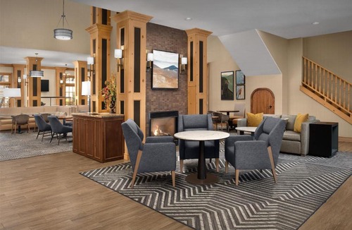 Columbia Way Hotel | Homewood Suites by Hilton Vancouver-Portland