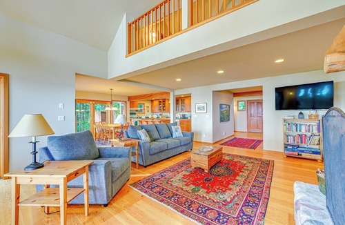 Brinnon Cabin | Hood Canal Home w/Stunning Views & Private Beach