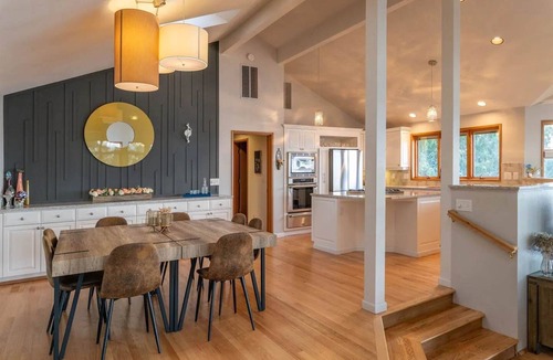Silverdale House | Hood Canal Waterfront Group Retreat