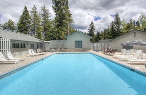 Big Sky Condo | Hot tub, Sauna, summer Pool in The Great Outdoors! Clean & comfy beds.