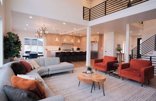 Lava Hot Springs House | Hot tub, Sports Court, Theater, Game Room, Firepit