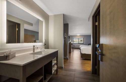 Boise Hotel | Hotel 28 Boise Airport, an Ascend Collection Hotel