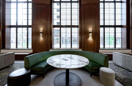 Downtown Des Moines Hotel | Hotel Fort Des Moines, Curio Collection By Hilton