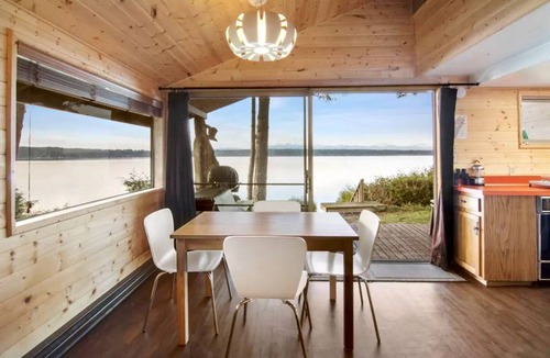 Lakebay House | House ∙ 1 bedroom ∙ 8 guests