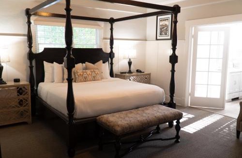 Jackson Bed & Breakfast | Huff House Inn and Cabins