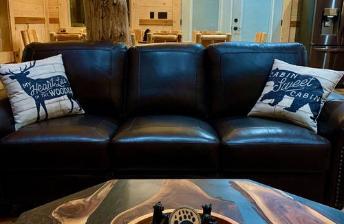 Island Park Cabin | Imperial Elk Lodge-10 Miles to YNP+Sauna+Hot Tub+Wifi+AC