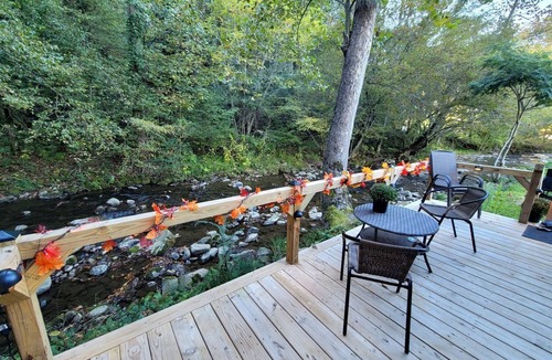 Del Rio RV Rental | Impressive Secluded Tented Cabin with Fire Pit in Del Rio, Tennessee