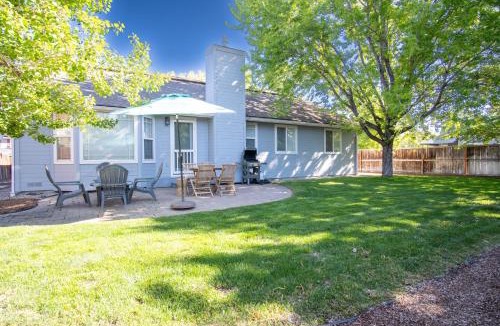 Hailey House | In the Heart of Hailey; PRIVATE PET-FRIENDLY 3 bedroom home with garage