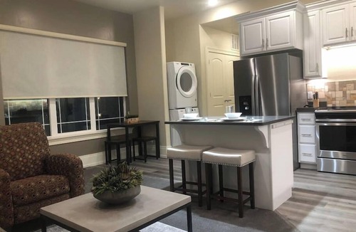 Central Business District Apartment | Incredible Views in Downtown Provo