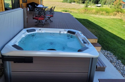 Driggs House | Indoor/Outdoor Living with 4-Peak Teton View