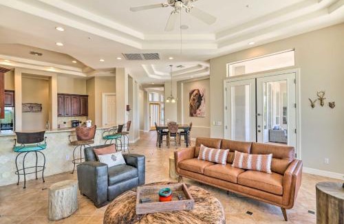 Black Mountain Shadows House | Infinity Pool: Stunning Home in Cave Creek!