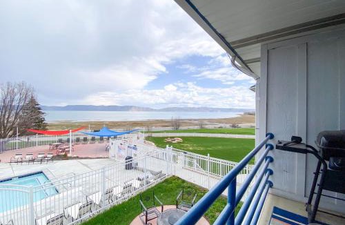 Harbor Village House | Inn Building Condo 213 Pet friendly, Patio view