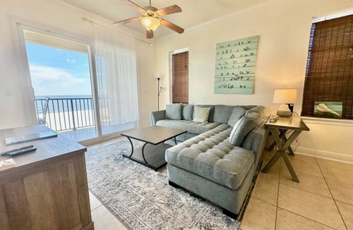 Henderson Point Condo | Inn by the Sea Unit 121